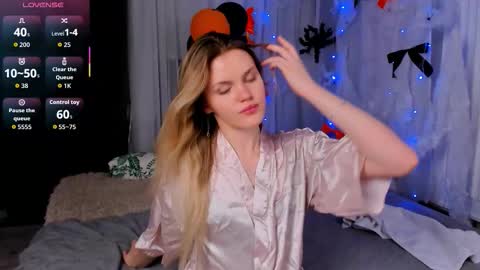 Kitty - online show from 11.02.25