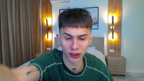 Snapshot of _kurt chatting on 01.29.25 Kurt online show from 01.29.25