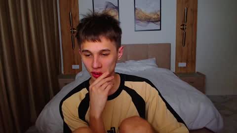 Snapshot of _kurt chatting on 02.20.25 Kurt online show from 02.20.25