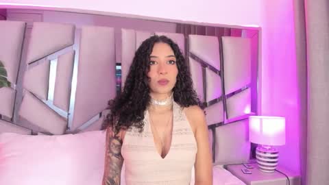 Lanna  online show from 02.14.26