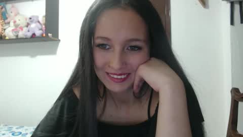 Lauren 3 online show from 12.20.25