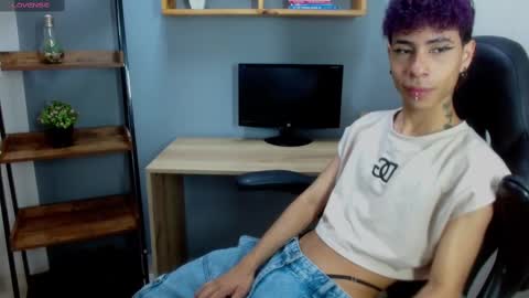  L E M M O N  online show from 02.20.25