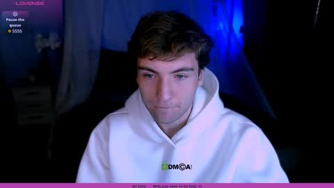 Snapshot of _leo_lust chatting on 11.15.25 _leo_lust online show from 11.15.25