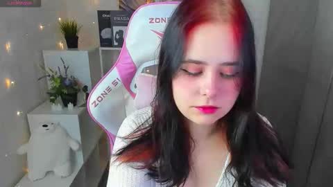 Snapshot of _lexii_pop chatting on 10.15.25 Im Alis 3 online show from 10.15.25