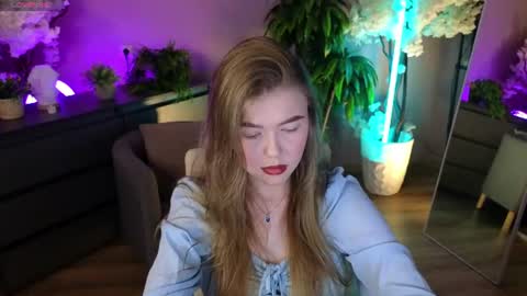 _liilcrystal_ online show from 07.12.26