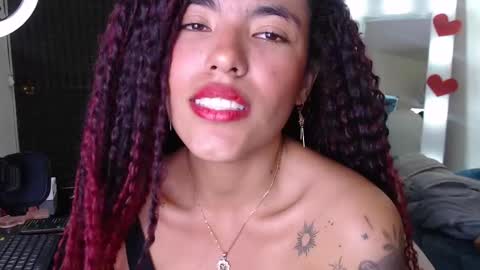 Lili  online show from 02.28.25