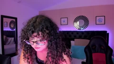 Liily online show from 04.10.26