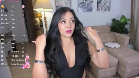 Lina. online show from 12.17.25