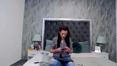 Lisa online show from 01.28.25