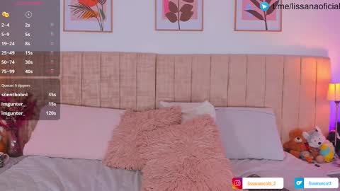 Snapshot of _lissana_scott chatting on 01.10.25 Lissana online show from 01.10.25