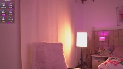 Snapshot of _lissana_scott chatting on 11.09.25 Lissana online show from 11.09.25