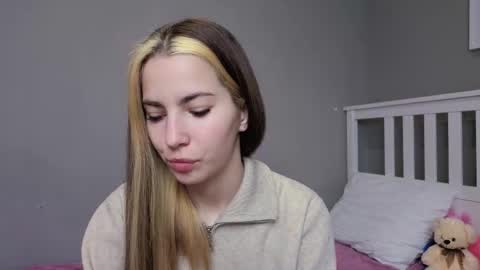 Emma online show from 11.18.25