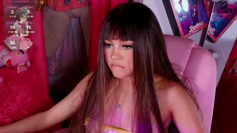 Snapshot of _little_glrl_ chatting on 09.15.25 _little_glrl_ online show from 09.15.25