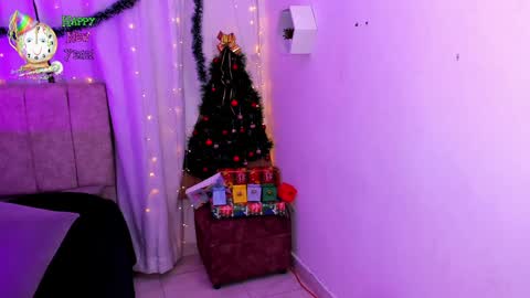 Ivy 3 online show from 01.03.25