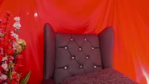 Ivy 3 online show from 02.14.25