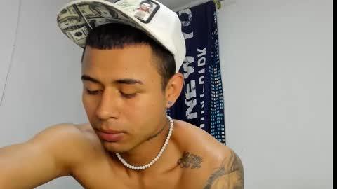 _logan_colton_ online show from 12.14.25