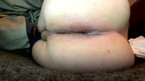 Snapshot of _love_pussy chatting on 01.22.25 Love huge buttplug up my ass online show from 01.22.25