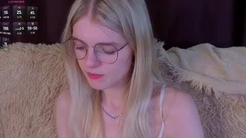 Monica online show from 11.14.25