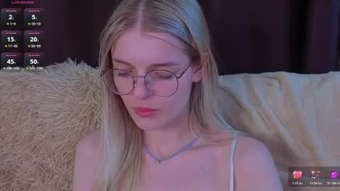 Monica online show from 11.15.25