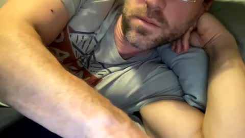 Snapshot of _lululeo_ chatting on 12.18.24 _lululeo_ online show from 12.18.24
