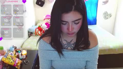 Snapshot of _luna_torres chatting on 09.13.25 luna torres online show from 09.13.25