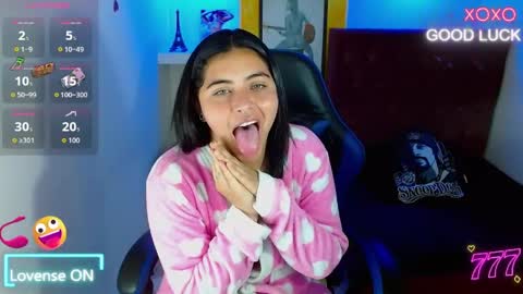 Snapshot of _luna_torres chatting on 05.12.26 luna torres online show from 05.12.26