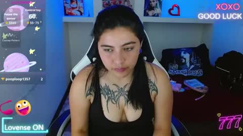 Snapshot of _luna_torres chatting on 05.26.26 luna torres online show from 05.26.26