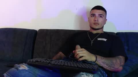 STIVEN online show from 12.23.25