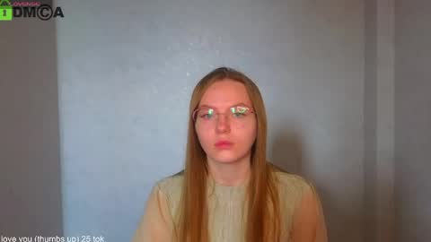 Snapshot of _lysafeta_ chatting on 04.22.26 Welcome guys Pleasure to see you all here My name is Lysafeta and MichaelaTip menu is active Private is open online show from 04.22.26
