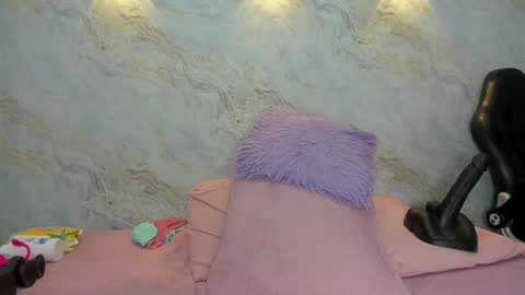 Snapshot of _maddy_miller chatting on 01.22.25 Maddy online show from 01.22.25