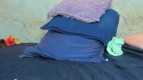 Snapshot of _maddy_miller chatting on 02.10.25 Maddy online show from 02.10.25