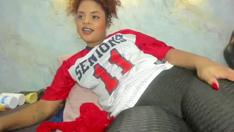 Snapshot of _maddy_miller chatting on 02.14.25 Maddy online show from 02.14.25