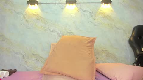 Snapshot of _maddy_miller chatting on 03.04.25 Maddy online show from 03.04.25