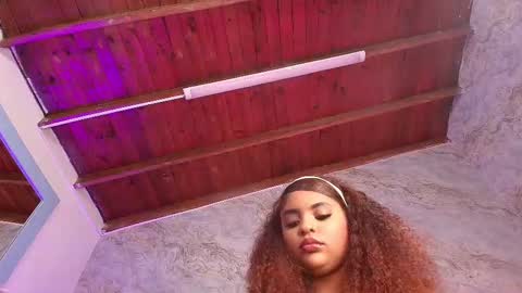 Snapshot of _maddy_miller chatting on 09.28.25 Maddy online show from 09.28.25