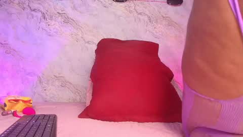 Snapshot of _maddy_miller chatting on 10.02.25 Maddy online show from 10.02.25