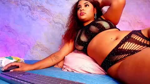 Snapshot of _maddy_miller chatting on 10.21.25 Maddy online show from 10.21.25