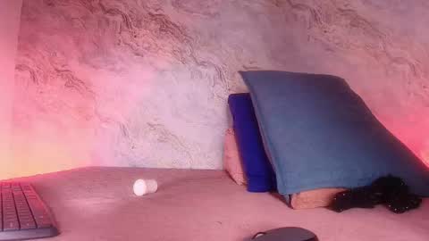 Snapshot of _maddy_miller chatting on 11.07.25 Maddy online show from 11.07.25