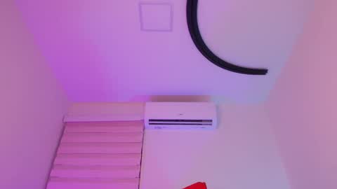 Snapshot of _maddy_miller chatting on 11.28.25 Maddy online show from 11.28.25