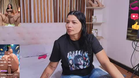 Snapshot of _malikaa_ chatting on 04.26.26 malka online show from 04.26.26