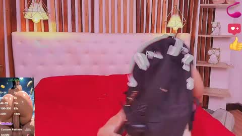 Snapshot of _malikaa_ chatting on 04.27.26 malka online show from 04.27.26
