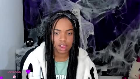 MARCELA online show from 10.12.25