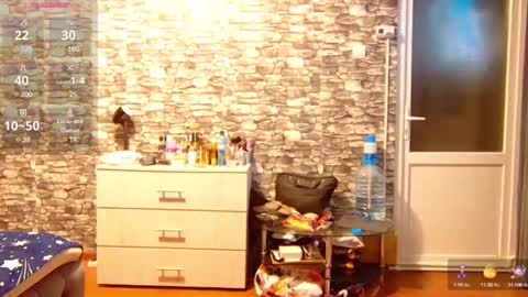 Snapshot of _mari___ chatting on 02.03.25 Mari online show from 02.03.25