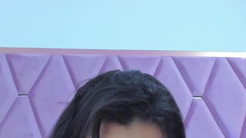 Nahayo  online show from 10.17.25