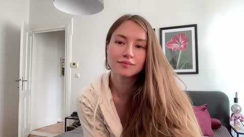 Elisa online show from 07.05.26