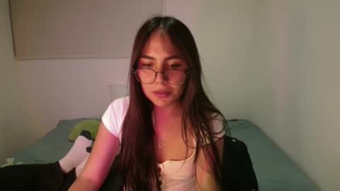 Snapshot of _maxxx1_ chatting on 04.10.26 max and abby online show from 04.10.26