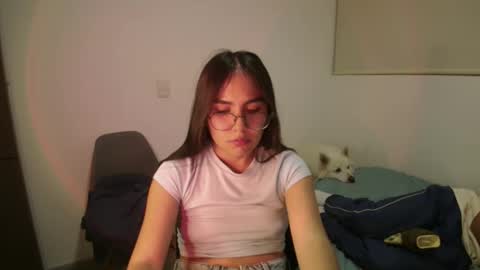 Snapshot of _maxxx1_ chatting on 04.23.26 max and abby online show from 04.23.26