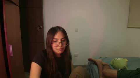 Snapshot of _maxxx1_ chatting on 04.28.26 max and abby online show from 04.28.26