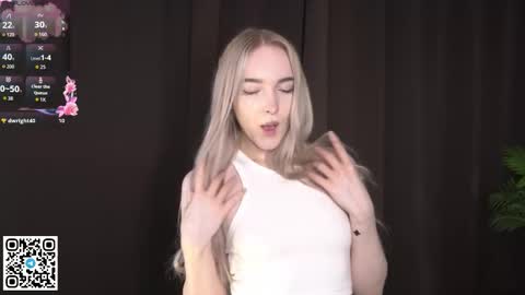 Elva and Kate  online show from 09.22.25