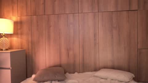     online show from 12.18.25