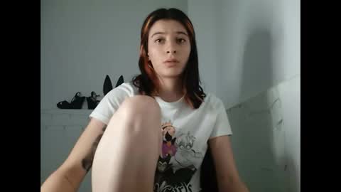 Snapshot of _mia_foster1 chatting on 01.28.25 Mia-foster online show from 01.28.25